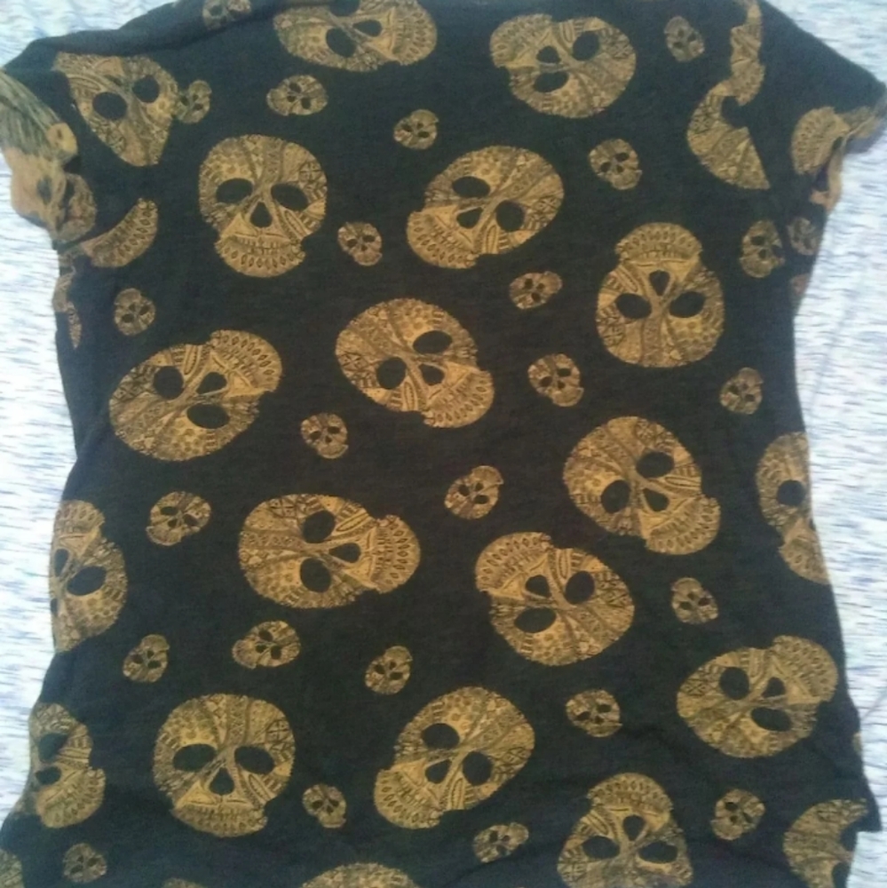 Rock & Republic Skull Shirt